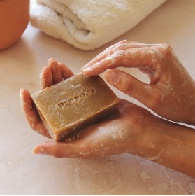 Savon doux surgras visage et corps miel & lait d'ânesse